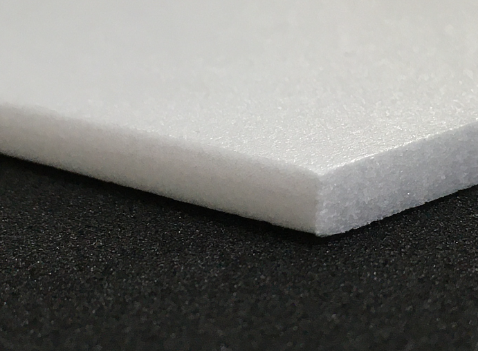 ポリスチレン発泡体『エスレンウッドパネル KM3318』