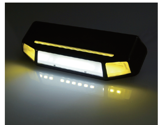 【運輸業・物流業者様向け！】LEDタイヤ灯『WIZARD I』