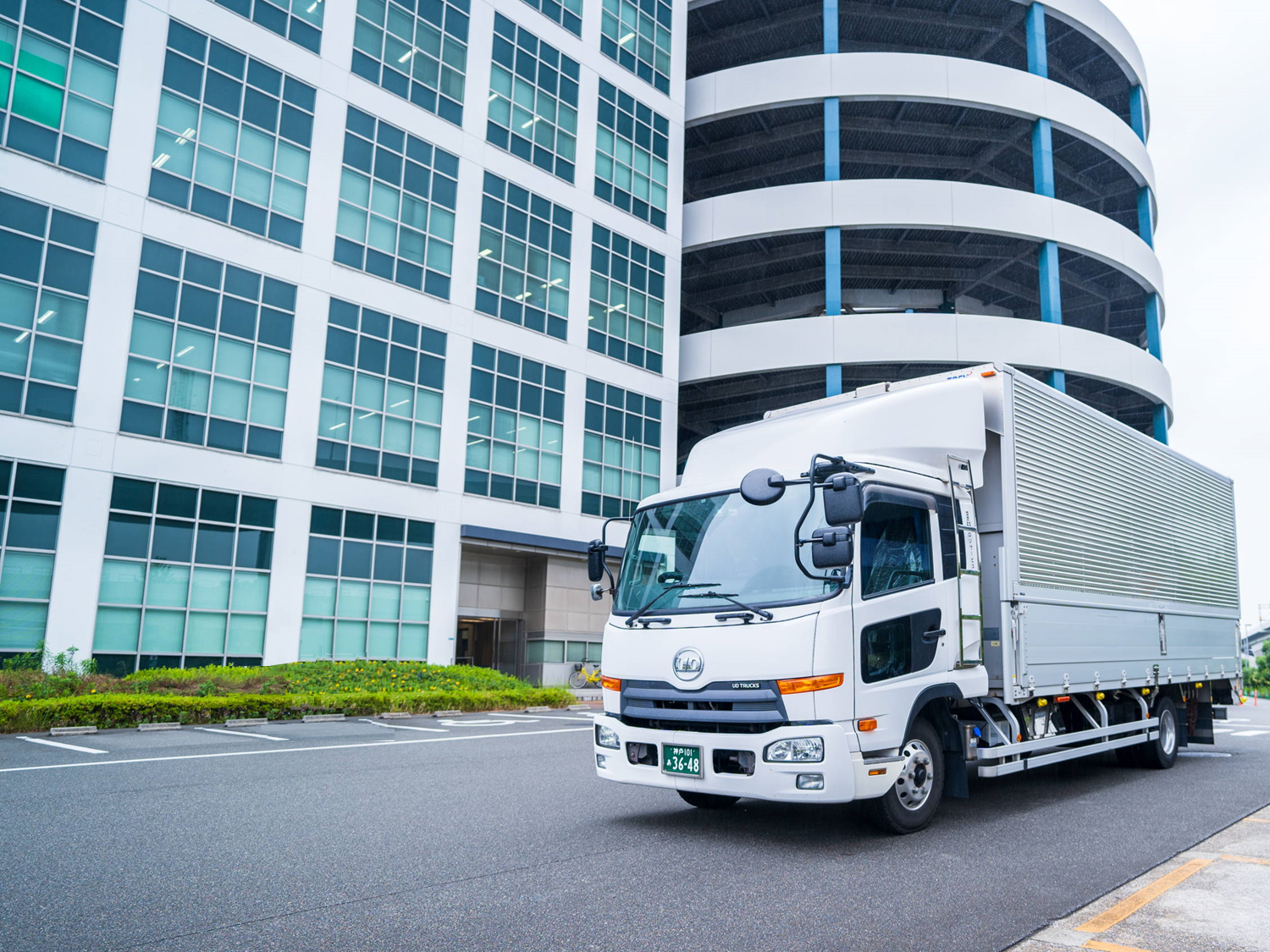 輸配送サービス