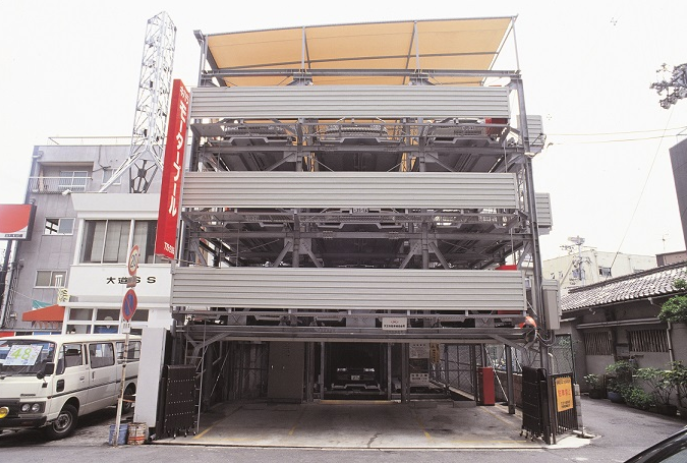 住宅地隣接駐車場『多段式パーキング』