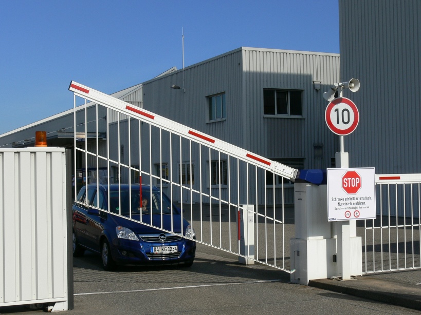 セキュリティゲート『ロードバリア』※ショールームあり