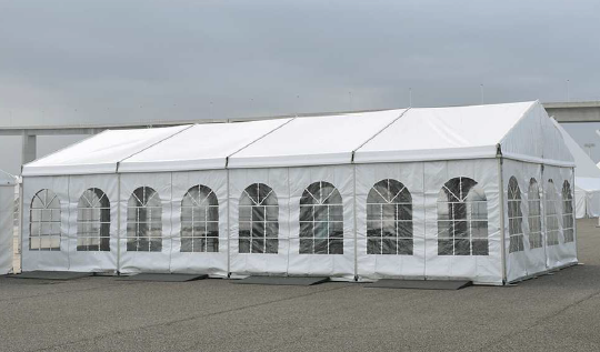 大型テント『ロズベルガー』 加藤 | イプロス