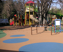 カラーゴムチップ弾性舗装材『Eco カラーCRC』