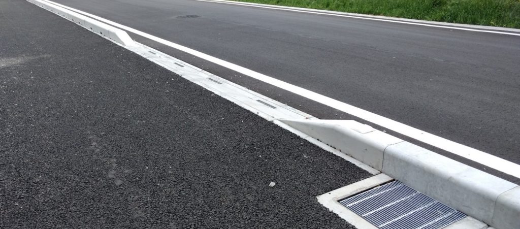 ICノムコンブロック・IC側溝