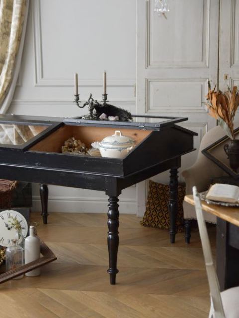 インテリア　アンティーク家具