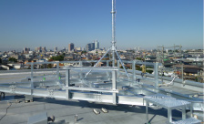 通信機器　金属加工サービス