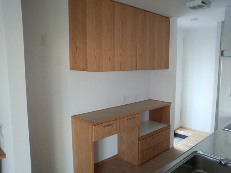 【製作事例】オーク突板食器棚&吊収納