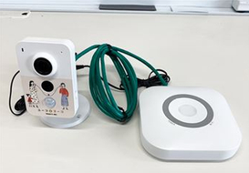 高齢者見守りカメラ『ユーコとヨーコ』