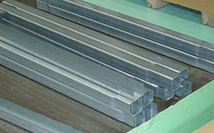 軽量形鋼成形機(成型機)（リップ溝形鋼、軽溝形鋼、アングル等）