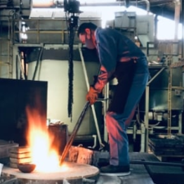 岡崎精機の特長