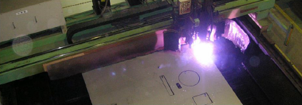 ステンレスとチタン加工について