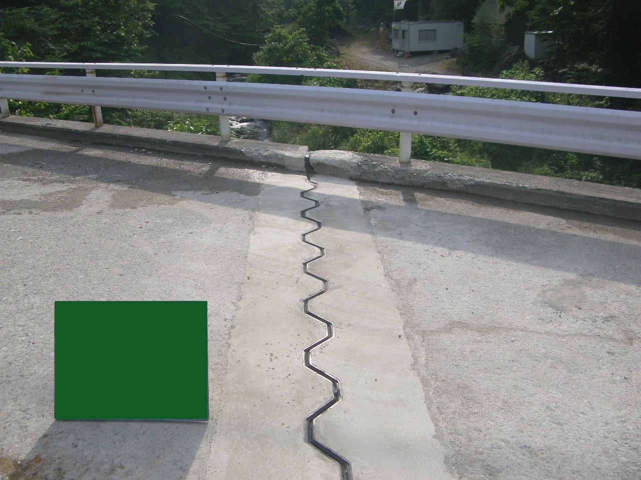 伸縮装置ハイブリッドジョイント【施工事例　群馬県】