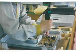 照明器具　組立製造サービス