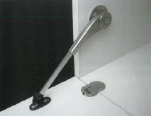 下扉用ステー『belta-W』