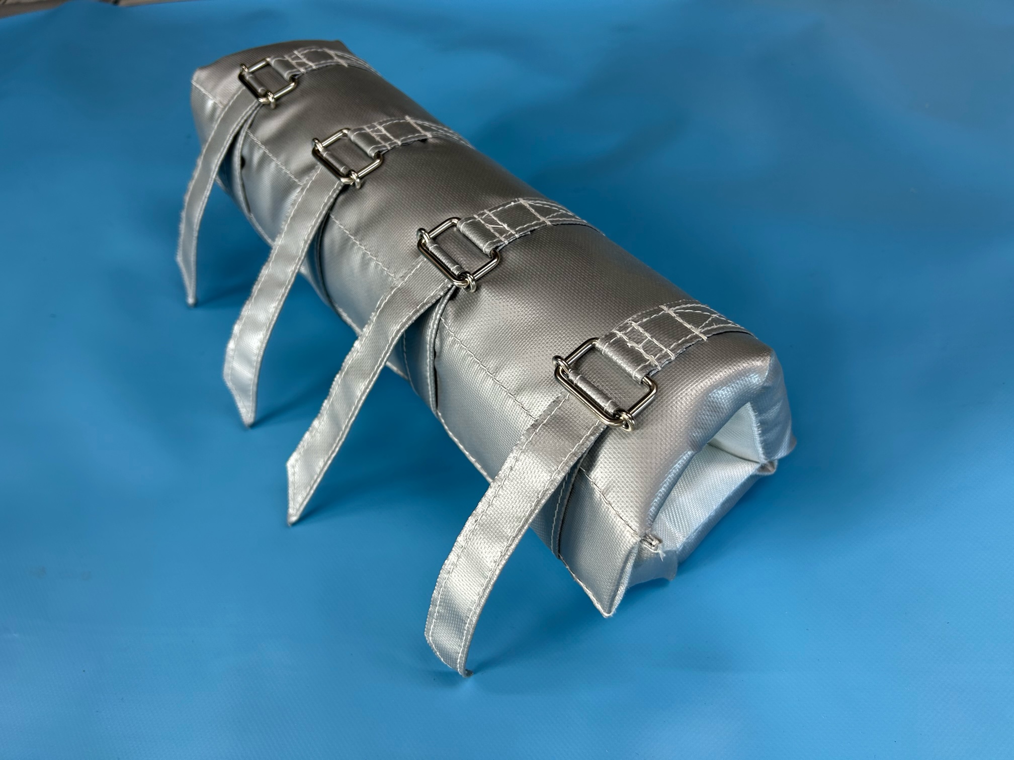 着脱式 保温断熱カバー　省エネ・安全・オーダ  ーメイド・簡単着脱