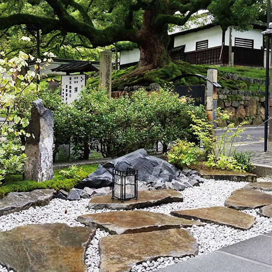 魅力のグレートーン 安山岩「信州志賀石」 LACONTE ラコンテ | イプロス