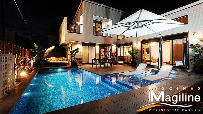 プールハウスは、なぜマジラインプールなのか！