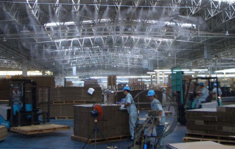 作業場のミストクーリングシステム