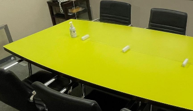 【事例】会議室 テーブルトップ/ライティングボードF