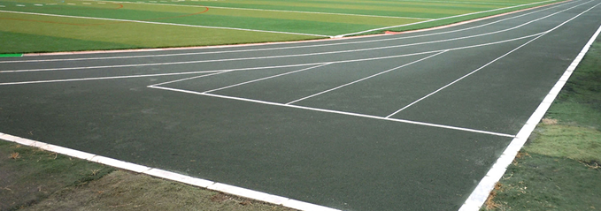 天然クレイ舗装『グリーンサンド』