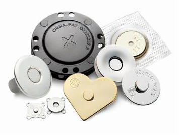 マグネットホック『AOSNAP』