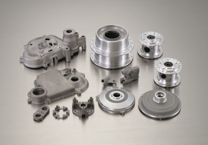 金属加工品全般も共成にお任せ！