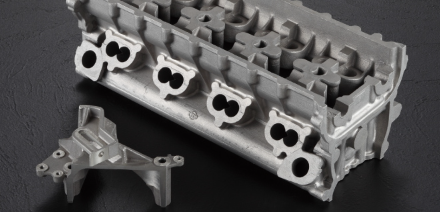 アルミニウムの砂型試作鋳造品
