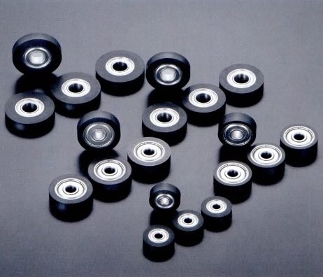 外輪に直接ウレタンゴムを焼き付け　ウレタン巻きベアリング