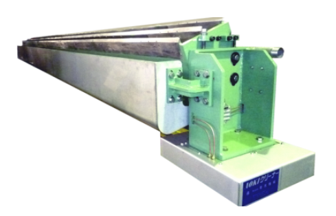 ブレード式キャンバス洗浄装置『AOKIクローナー』