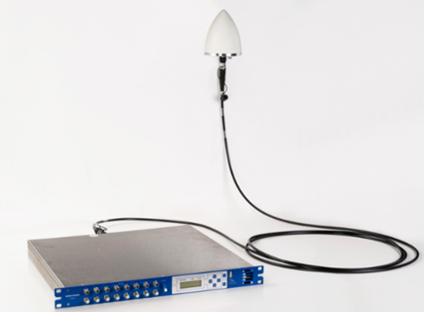 【世界初】L1/L5のデュアルバンド対応GNSS光伝送システム