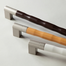 木製高級インテリアバー