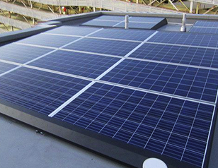 太陽光発電パネル用低重心架台【架台重量は従来工法の１／３以下！】