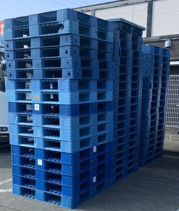 中古樹脂パレット20枚セット1100×1100×125h 32 AZFD1310FE-RR (日本プラパレット製) 1300×1000×150 中古/新品