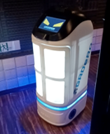 【活用事例】カラオケ店 自動扉開閉ロボット
