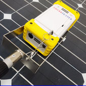 太陽光パネル傷探査装置「ソクラテスターPortable」