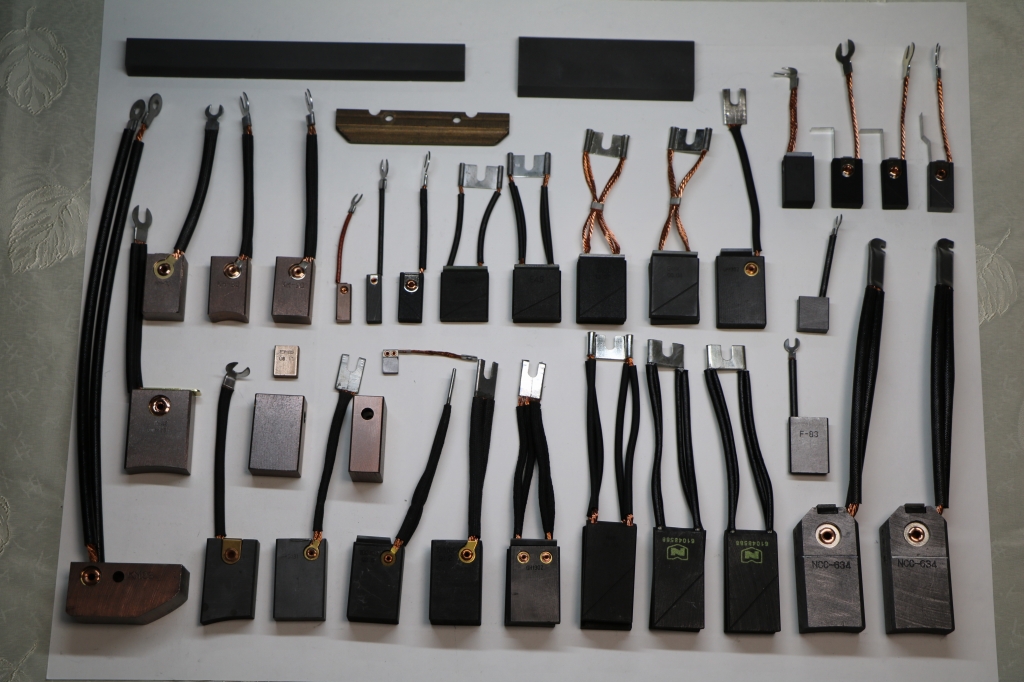 カーボンブラシ