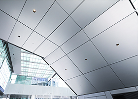 海外製作金属製品