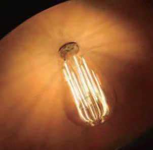 LEDフィラメント電球形ランプ縦型デコライト高効率・超広配光照明