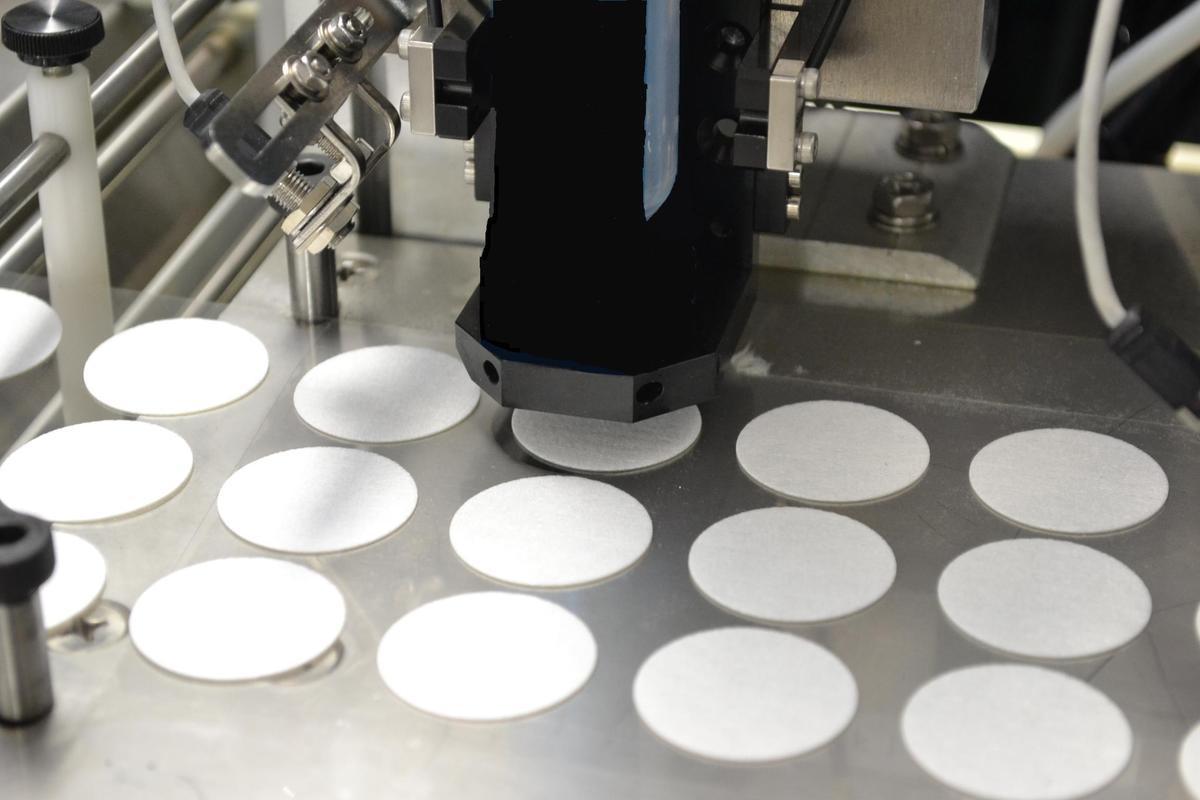 アロマオイルと定量滴下装置の特長、定量滴下シール