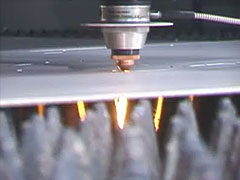 門倉剪断工業 ステンレスレーザー切断