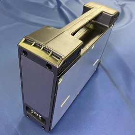 カッティングエッジ トーカドーエナジー リチウムイオン電池モジュール2.jpg