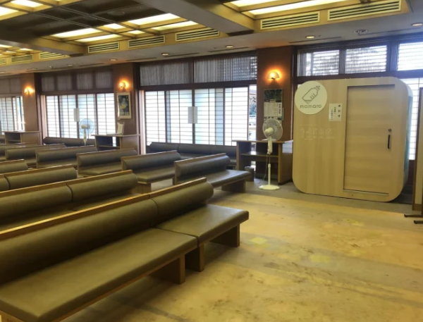 【神社】神社の空間に違和感のないデザインの授乳室