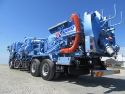 【ｓｗｅｌｌ保有設備】超強力吸引車