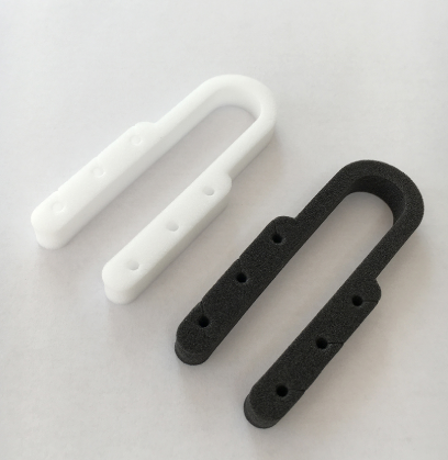 マスク補助具『くびにかけるくん』