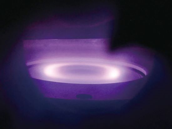 異なる金属種の連続製膜も対応可能!『スパッタリング加工』