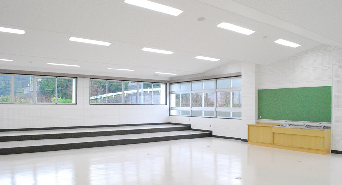 NRエコボード（あなあきスラグせっこう板）