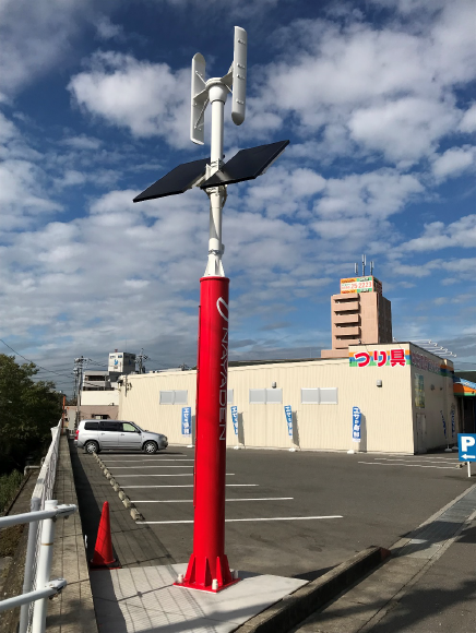 ハイブリッド街路灯