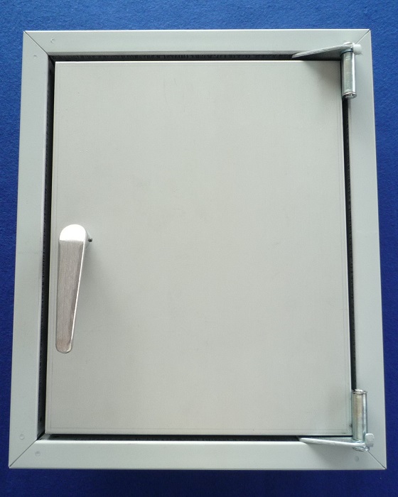 点検扉 SDタイプ(外開型・内開型）・Sタイプ（ダクト型） | 三喜工業