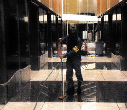 防滑溶剤『アクアグリップ』