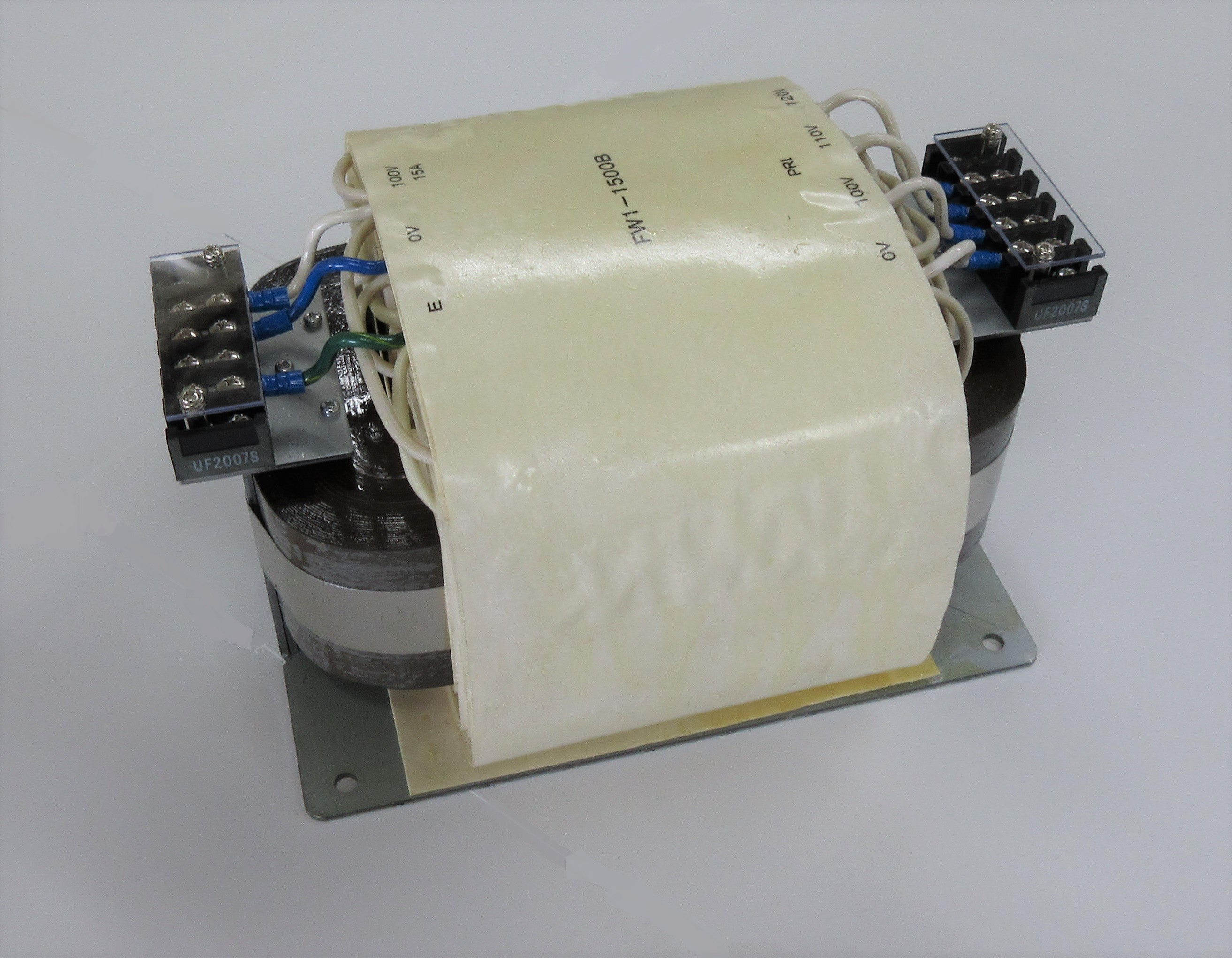 医療機器用 大容量絶縁トランス FWシリーズ